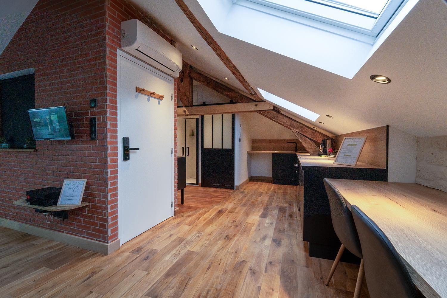 Evasion Chic, Spa Et Sauna Sous Les Toits Nancy Esterno foto